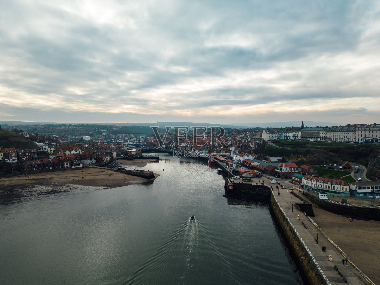城市的港口照片摄影图片