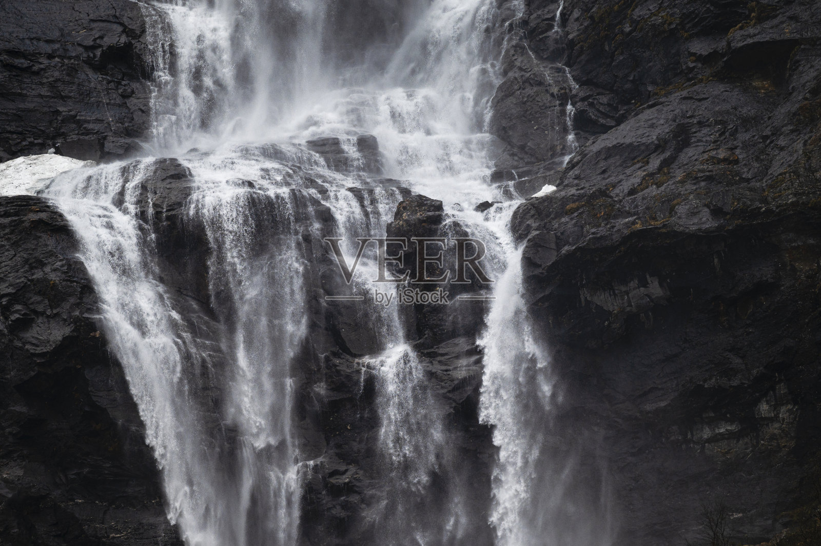 挪威北部春天的风景照片摄影图片