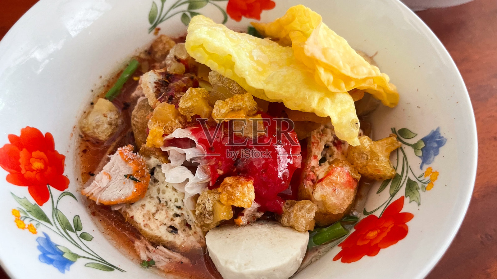 Yentafo面条照片摄影图片