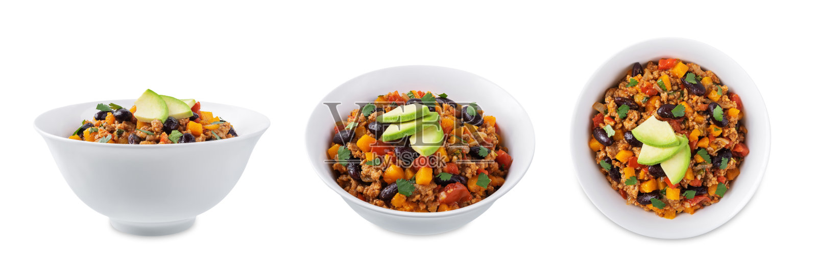 南瓜辣椒肉酱放在碗里，背景是白色的照片摄影图片