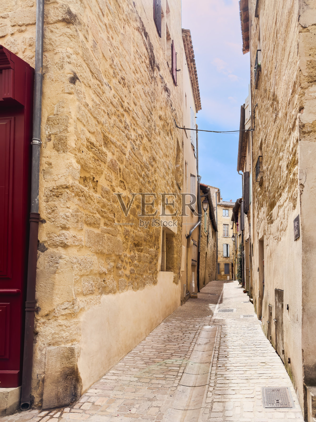 乌泽斯:法国建筑和历史的瑰宝照片摄影图片