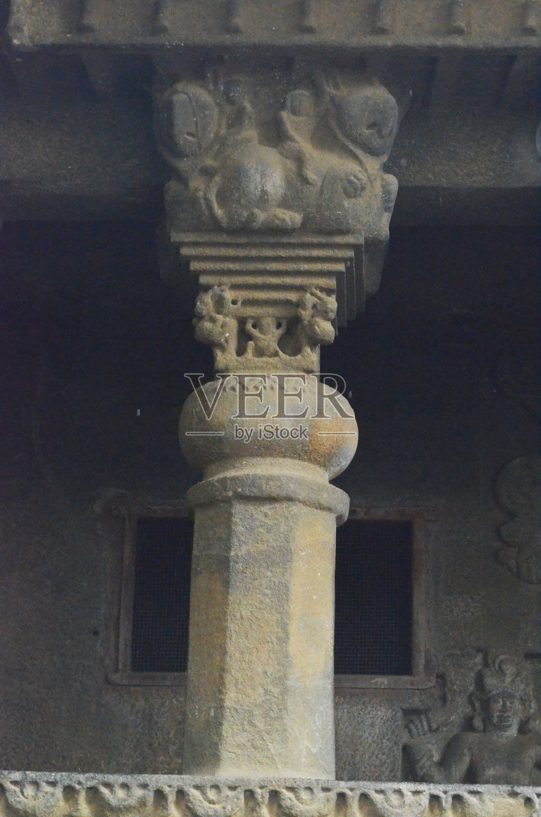 Nasik洞穴前照片摄影图片