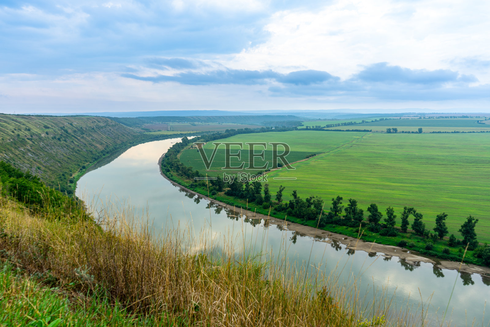 德涅斯特河全景图照片摄影图片