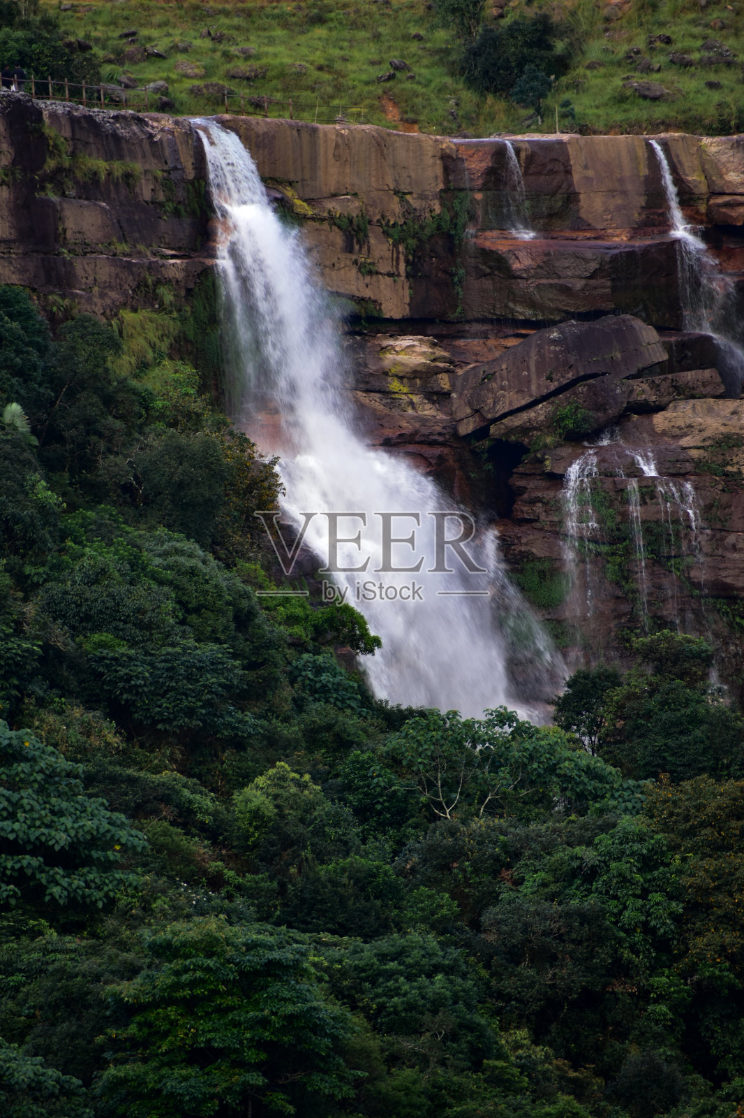 Dainthlen瀑布照片摄影图片