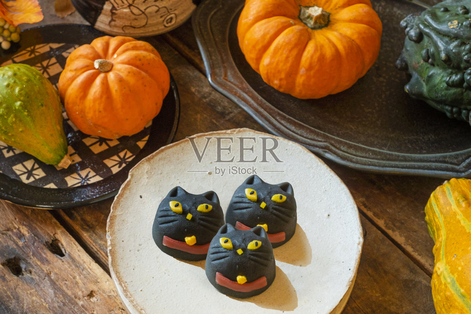 日本人在万圣节吃的糖果。照片摄影图片