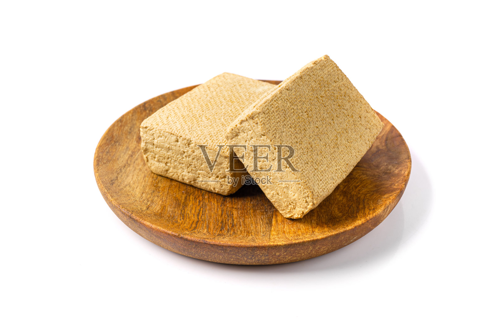 豆腐奶酪分离，烟熏纯素奶酪片，豆腐乳片，大豆蛋白或TSP照片摄影图片