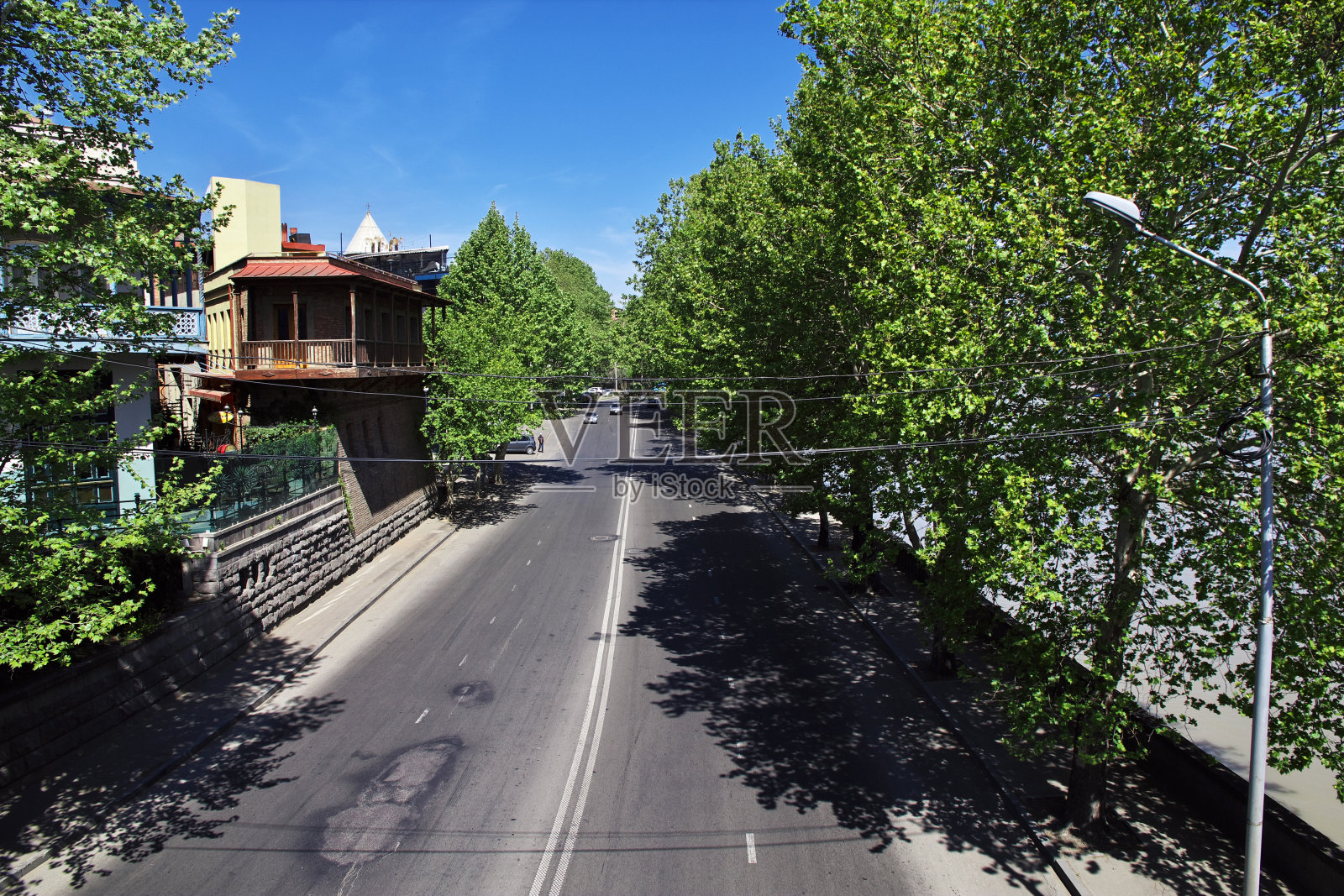 格鲁吉亚第比利斯市的老城区照片摄影图片