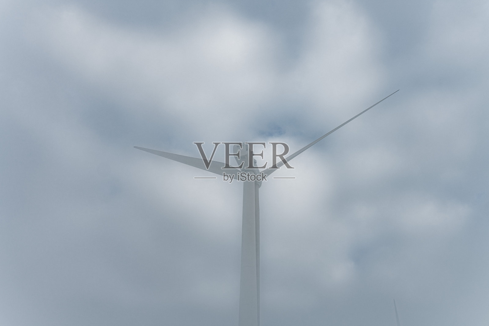 雾天4照片摄影图片