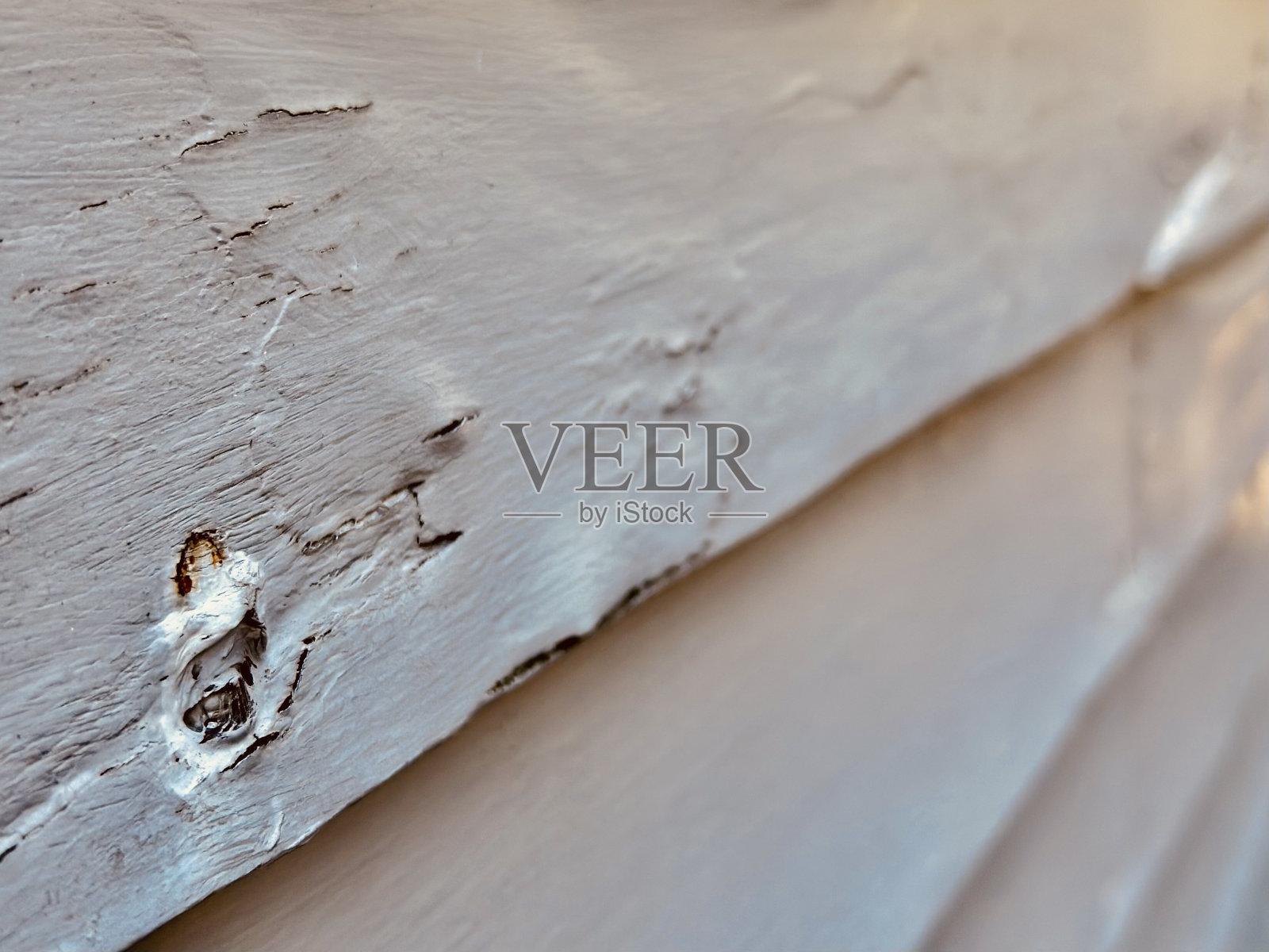 房屋外墙油漆风化剥落照片摄影图片