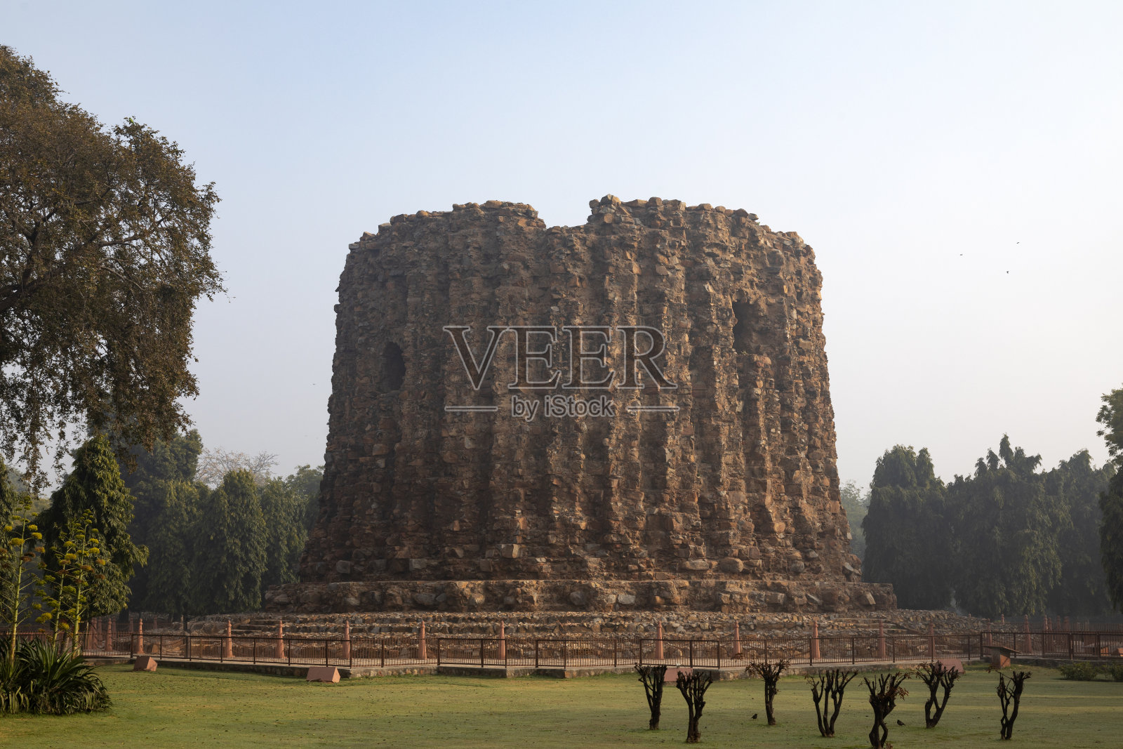 Qutub灯塔照片摄影图片