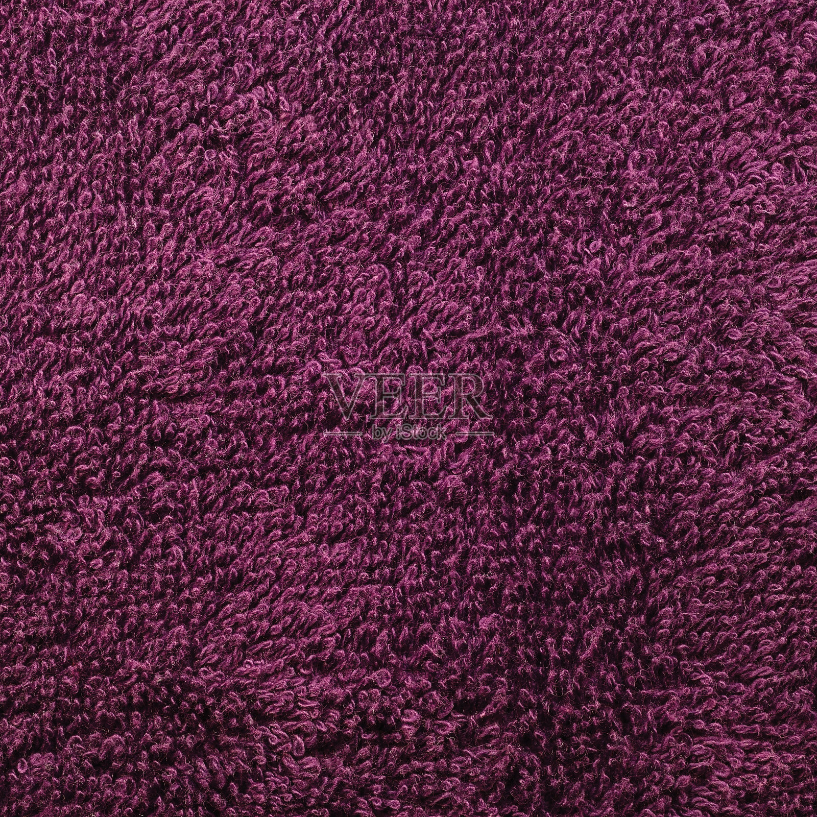 浴巾以栗色深粉深红覆盆子酒紫红色，天然土耳其长毛绒毛巾布质感棉织物样板微距背景特写，大细节纹理图案照片摄影图片