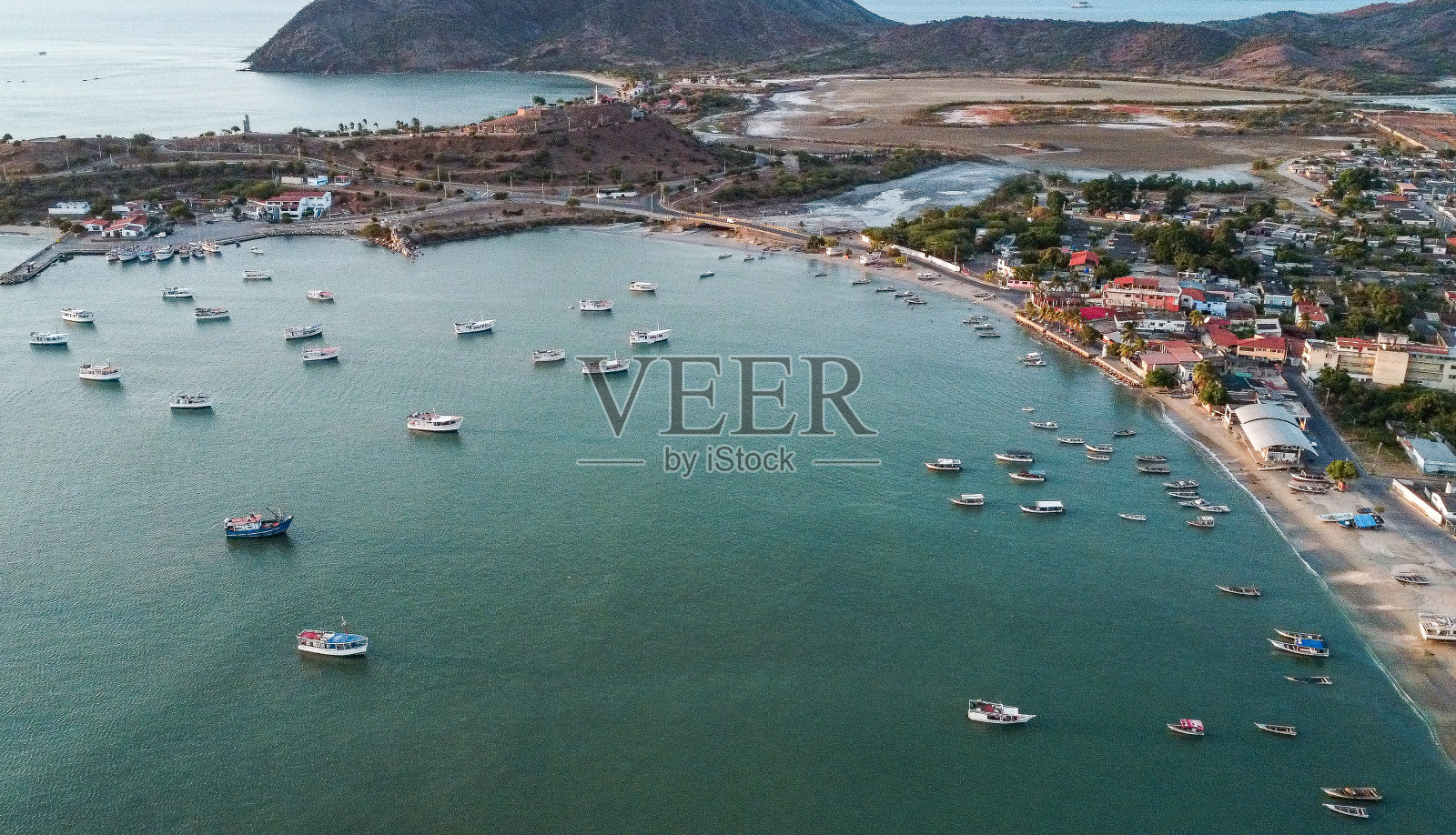 玛格丽塔岛约翰希腊湾(胡安格里戈湾)无人机拍摄的照片。景观景观照片摄影图片