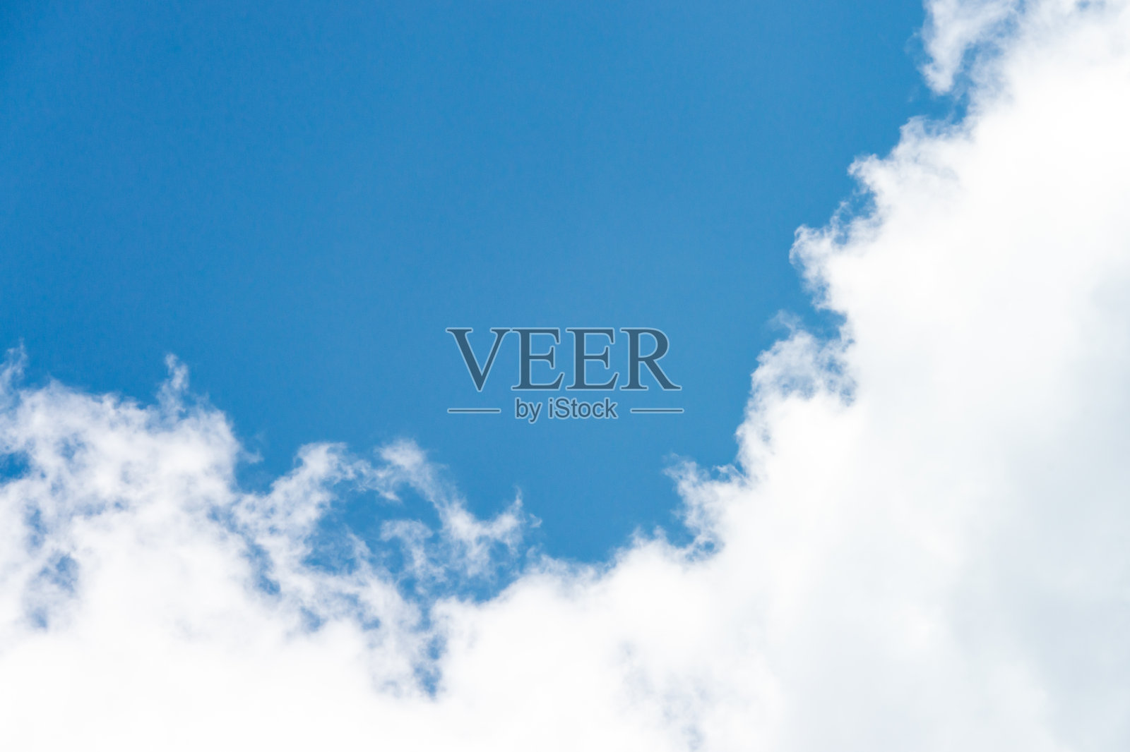 简单的云和天空纹理照片摄影图片