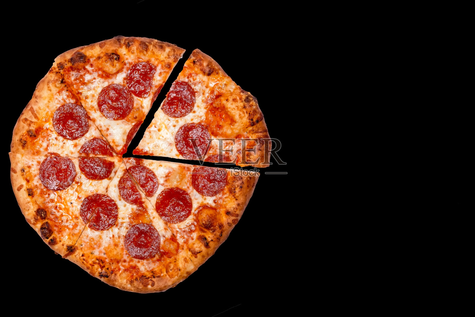 意大利辣香肠披萨片照片摄影图片