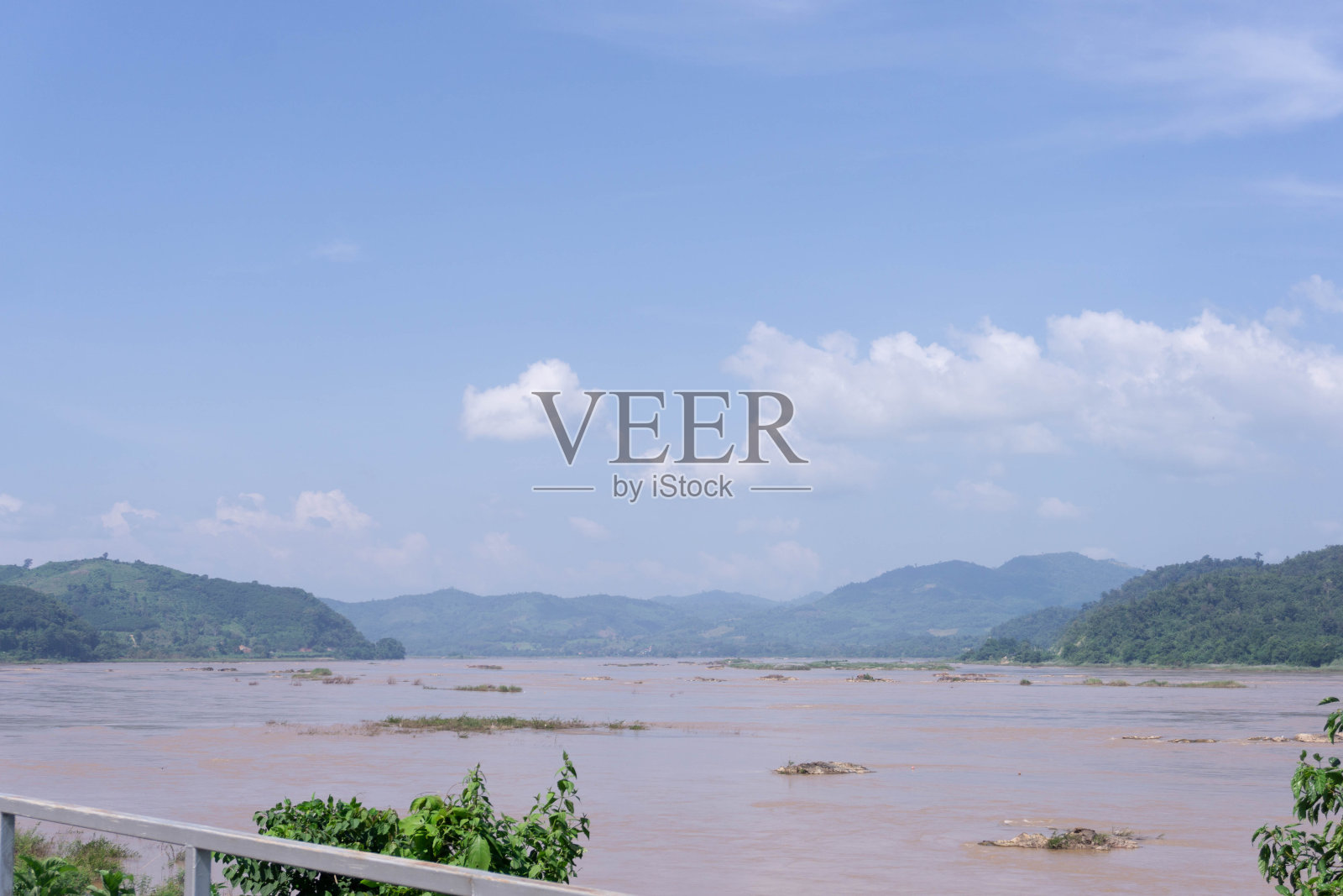 晴天的湄公河照片摄影图片