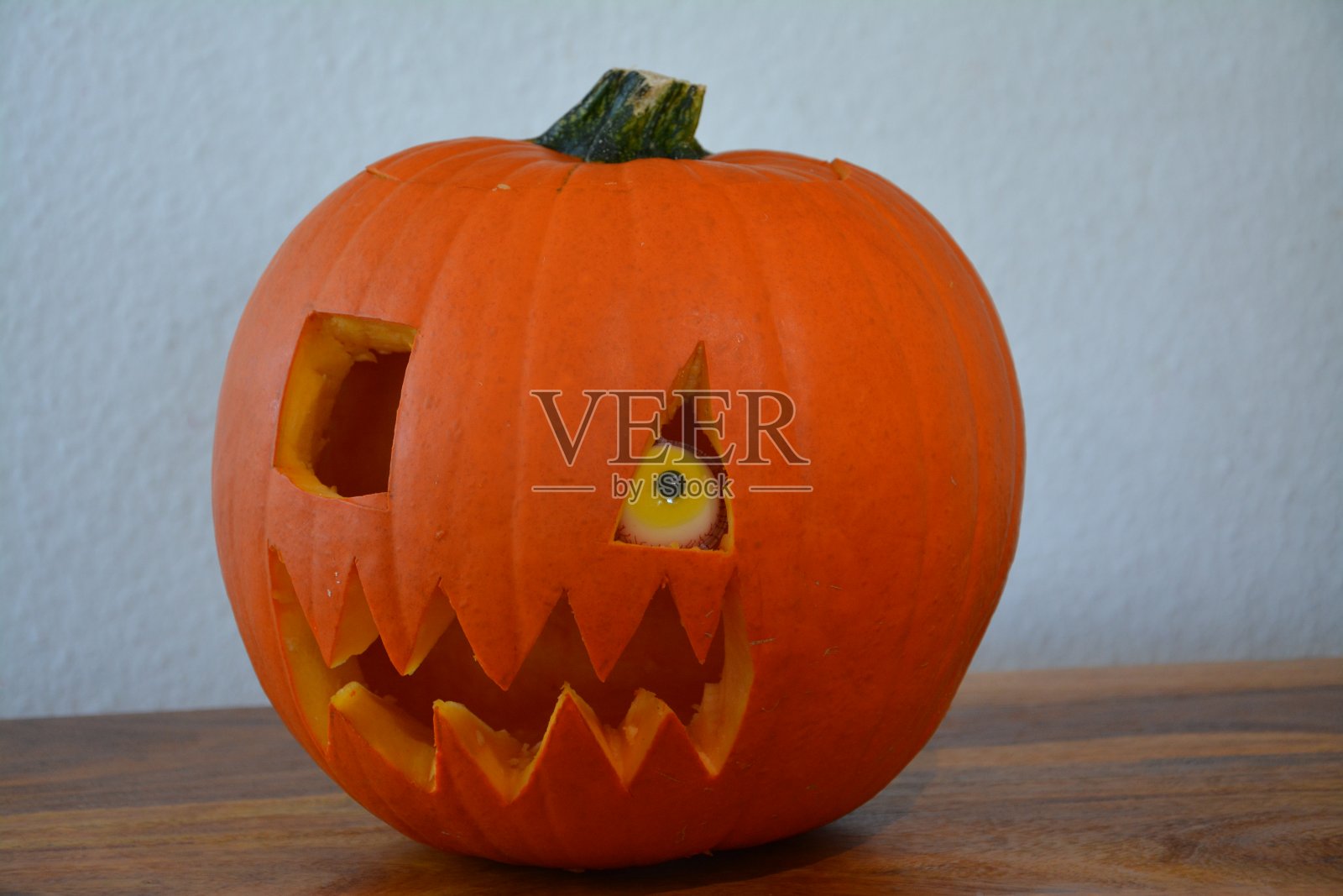 万圣节南瓜雕，万圣节鬼脸照片摄影图片