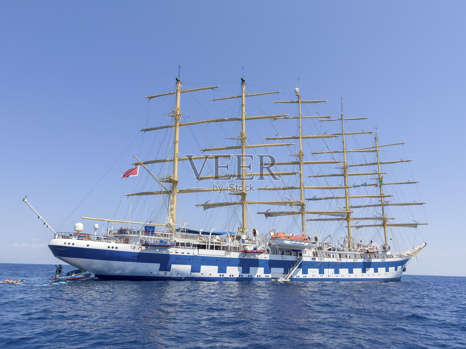 帆船在等风照片摄影图片