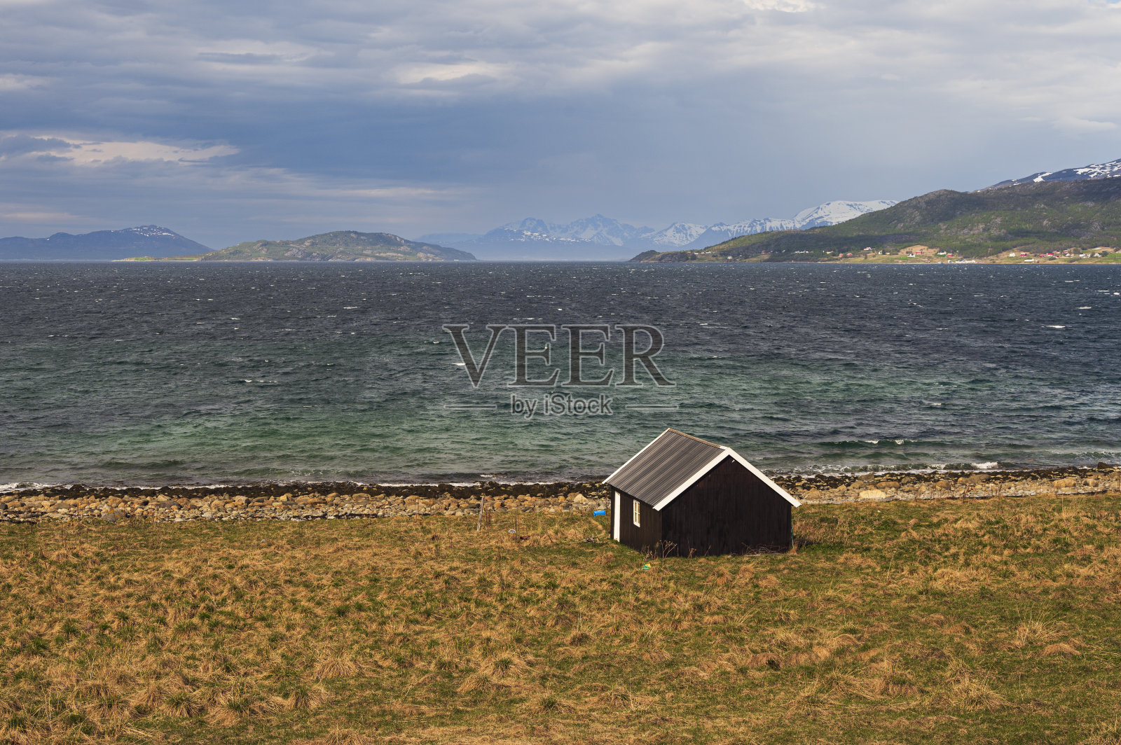 挪威北部春天的风景照片摄影图片