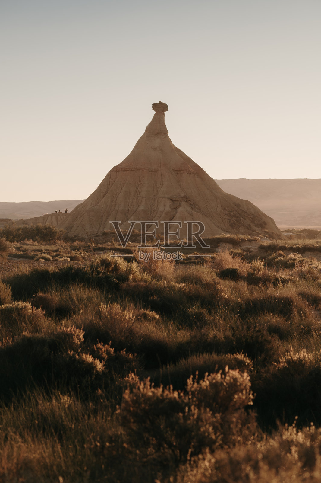 日落时分的巴迪纳斯照片摄影图片