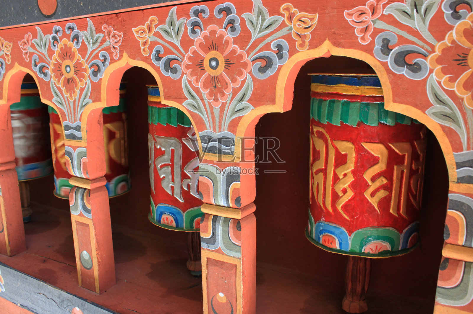 不丹的藏式祈福卷照片摄影图片