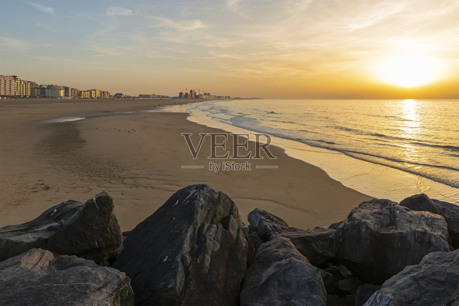 奥斯坦德海滩日落，比利时照片摄影图片