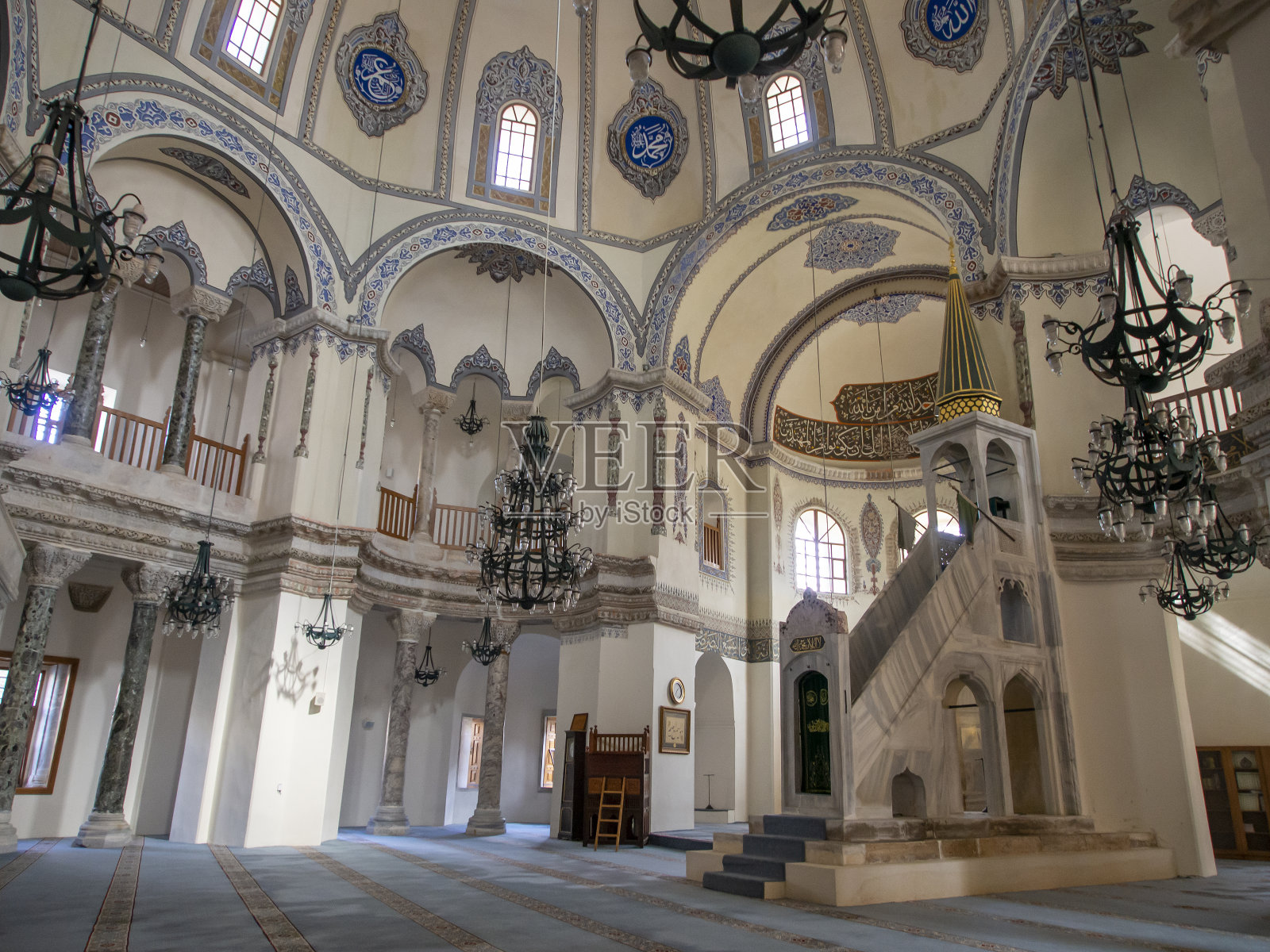 位于土耳其伊斯坦布尔法提赫区的小圣索菲亚教堂(Sergius和Bacchus圣徒教堂)。照片摄影图片