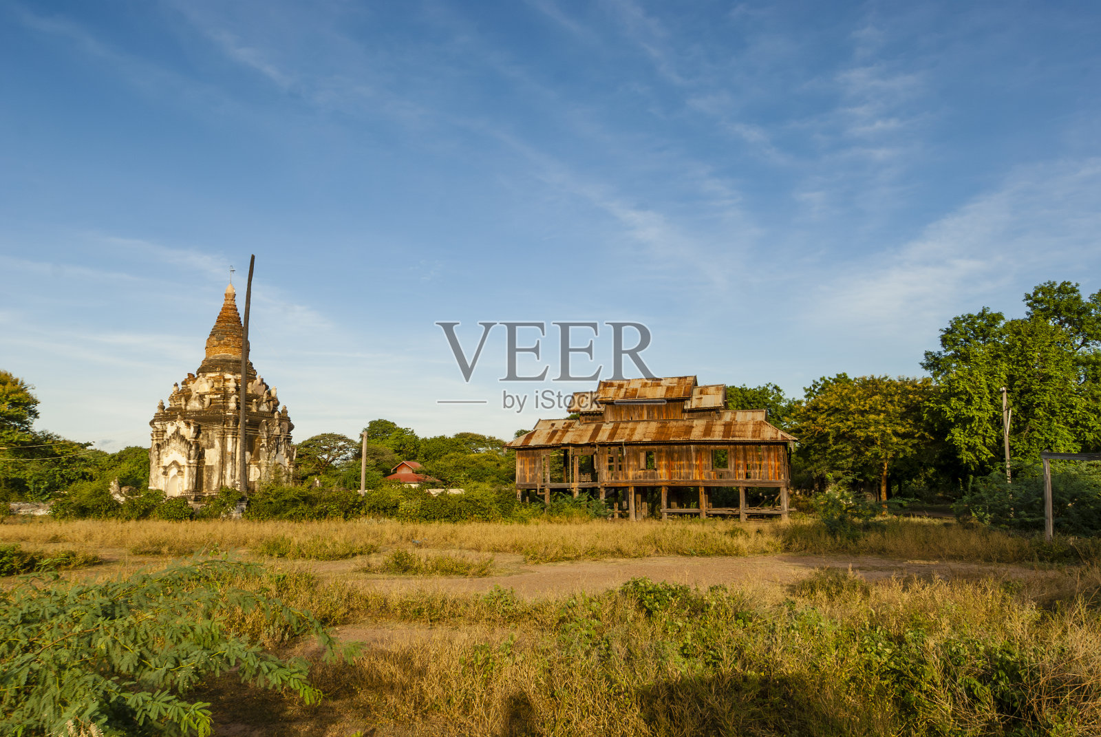 亚洲缅甸蒲甘的古庙塔和修道院照片摄影图片