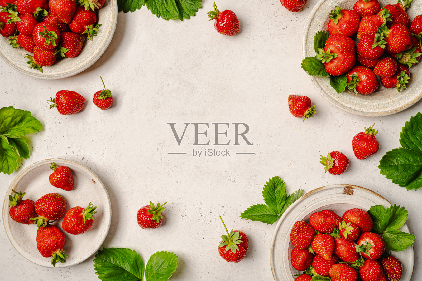 鲜榨草莓照片摄影图片