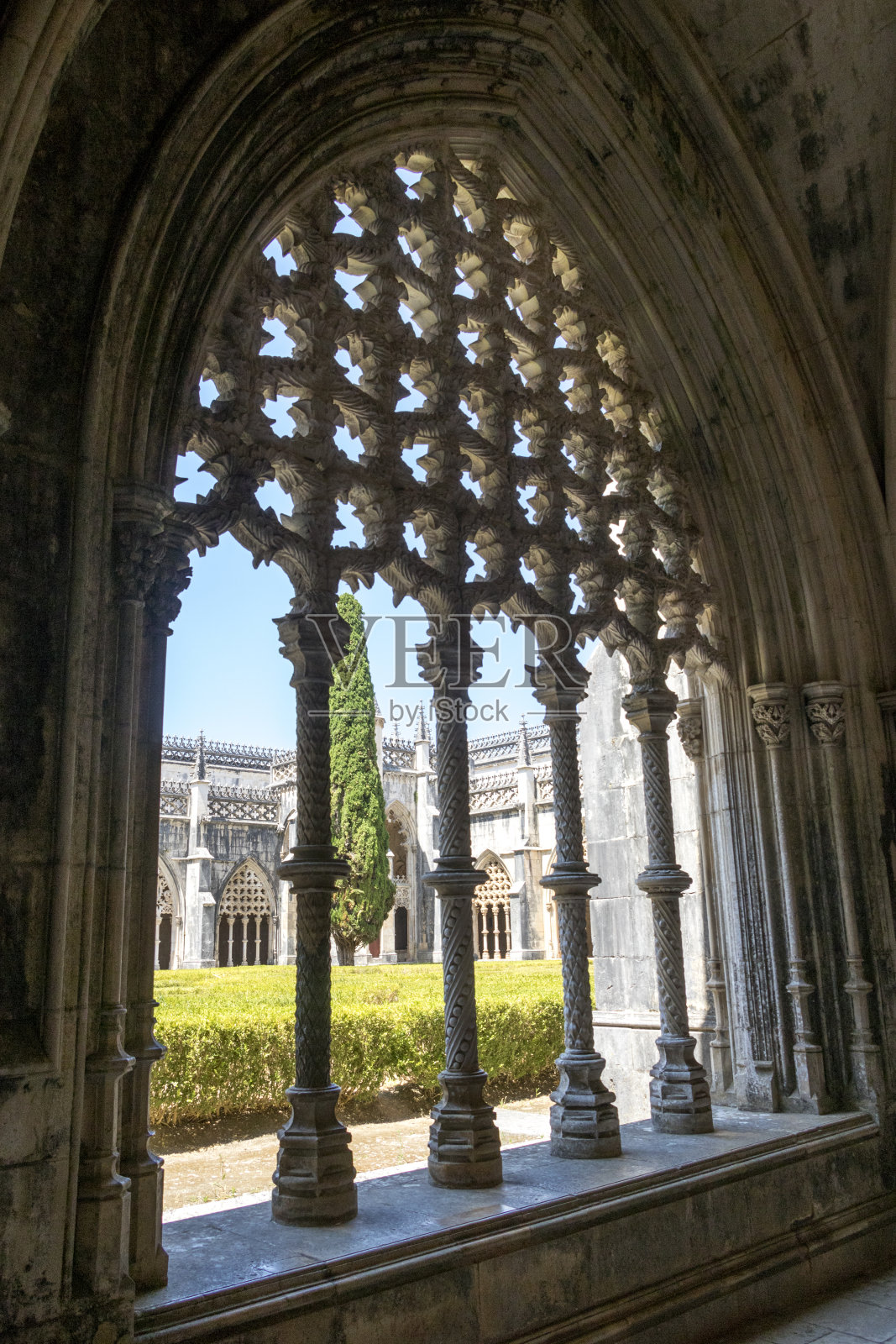 巴塔利亚修道院的外景照片摄影图片