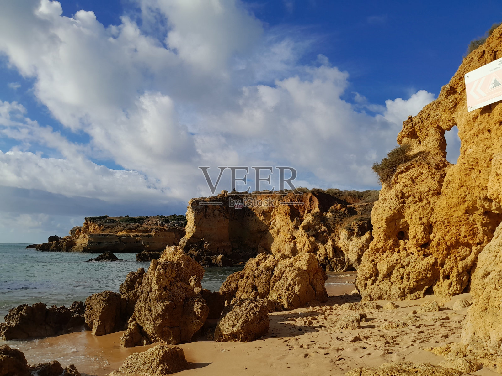 抵达海滩照片摄影图片