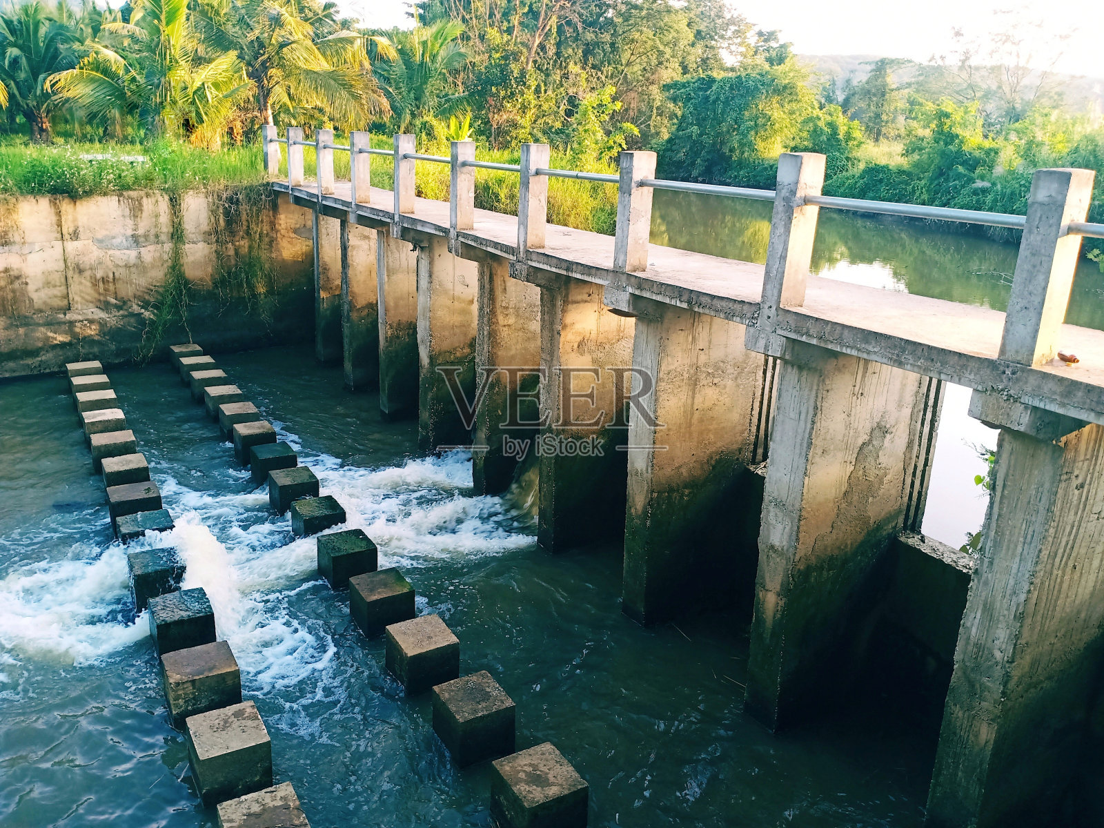 农村用于农业的堰照片摄影图片