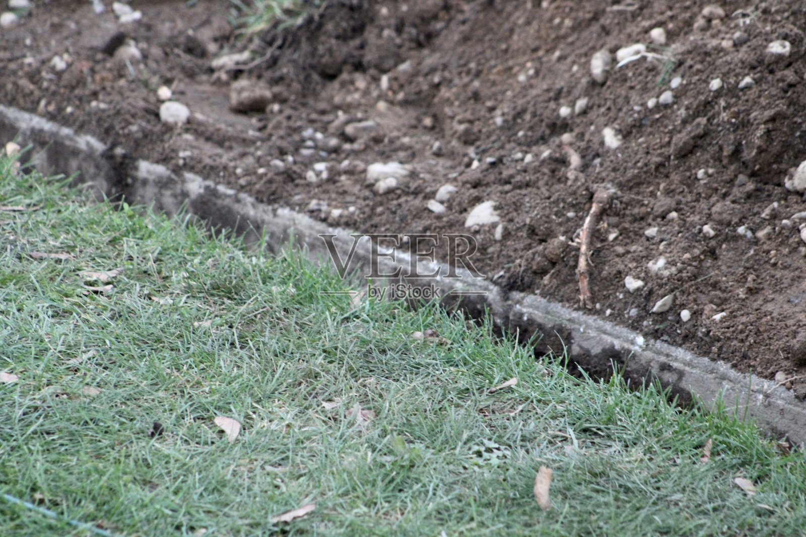 安装电线照片摄影图片