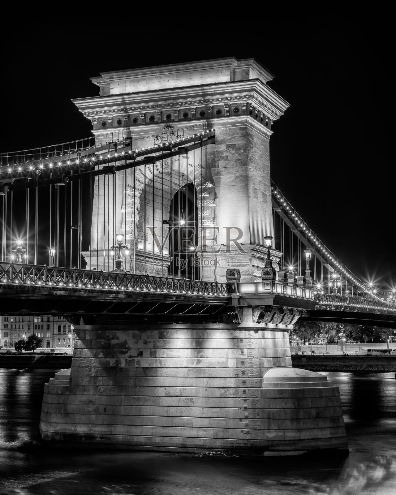 铁链桥的黑白特写照片摄影图片