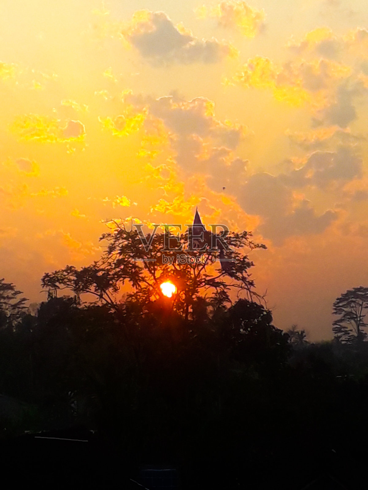 早晨的云很美照片摄影图片