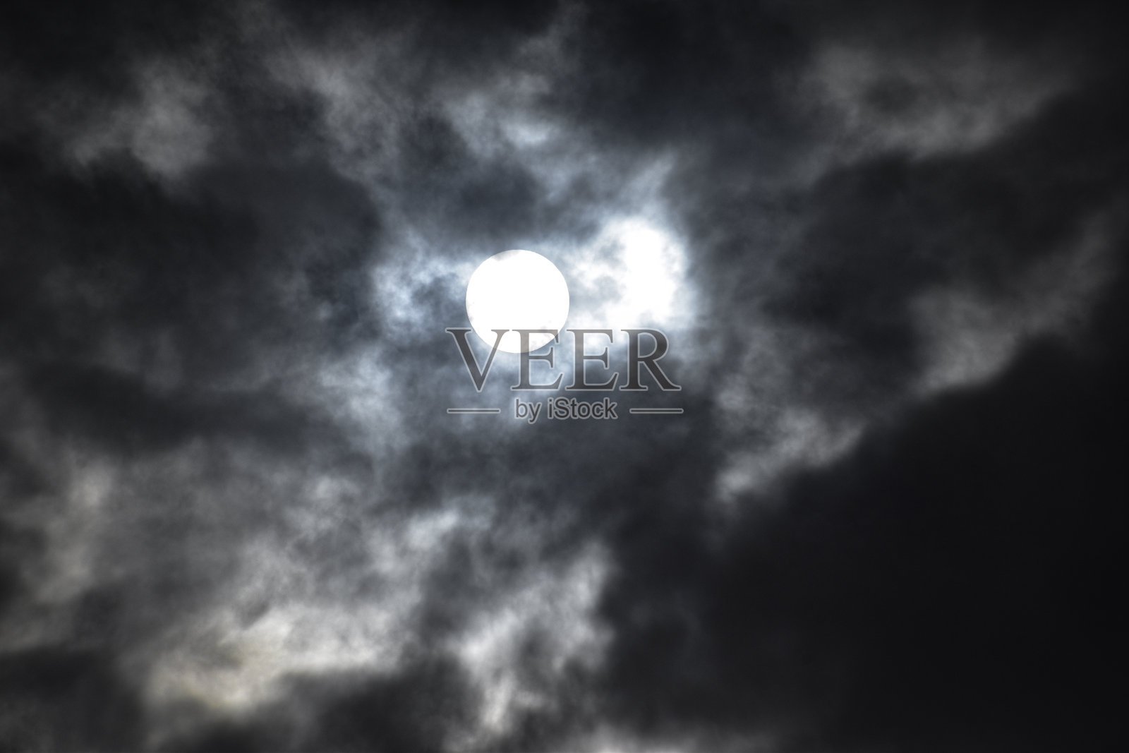 多云的天空照片摄影图片