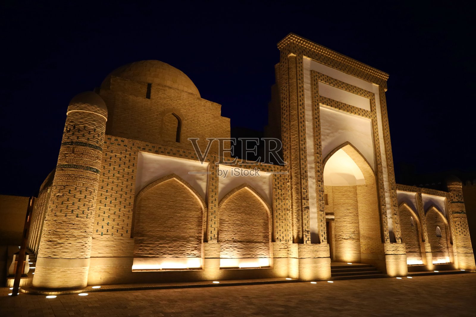 伊察卡拉的历史建筑，乌兹别克希瓦城的内城。联合国教科文组织世界遗产。照片摄影图片