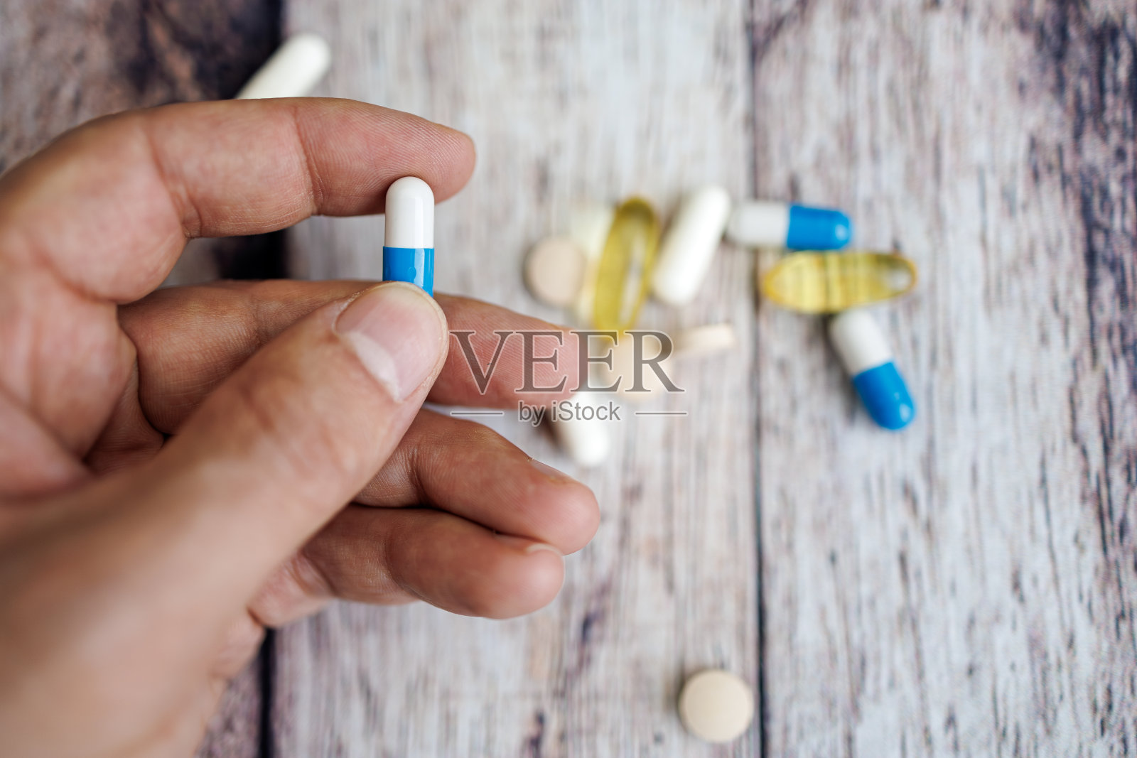 营养补充剂和维生素。照片摄影图片