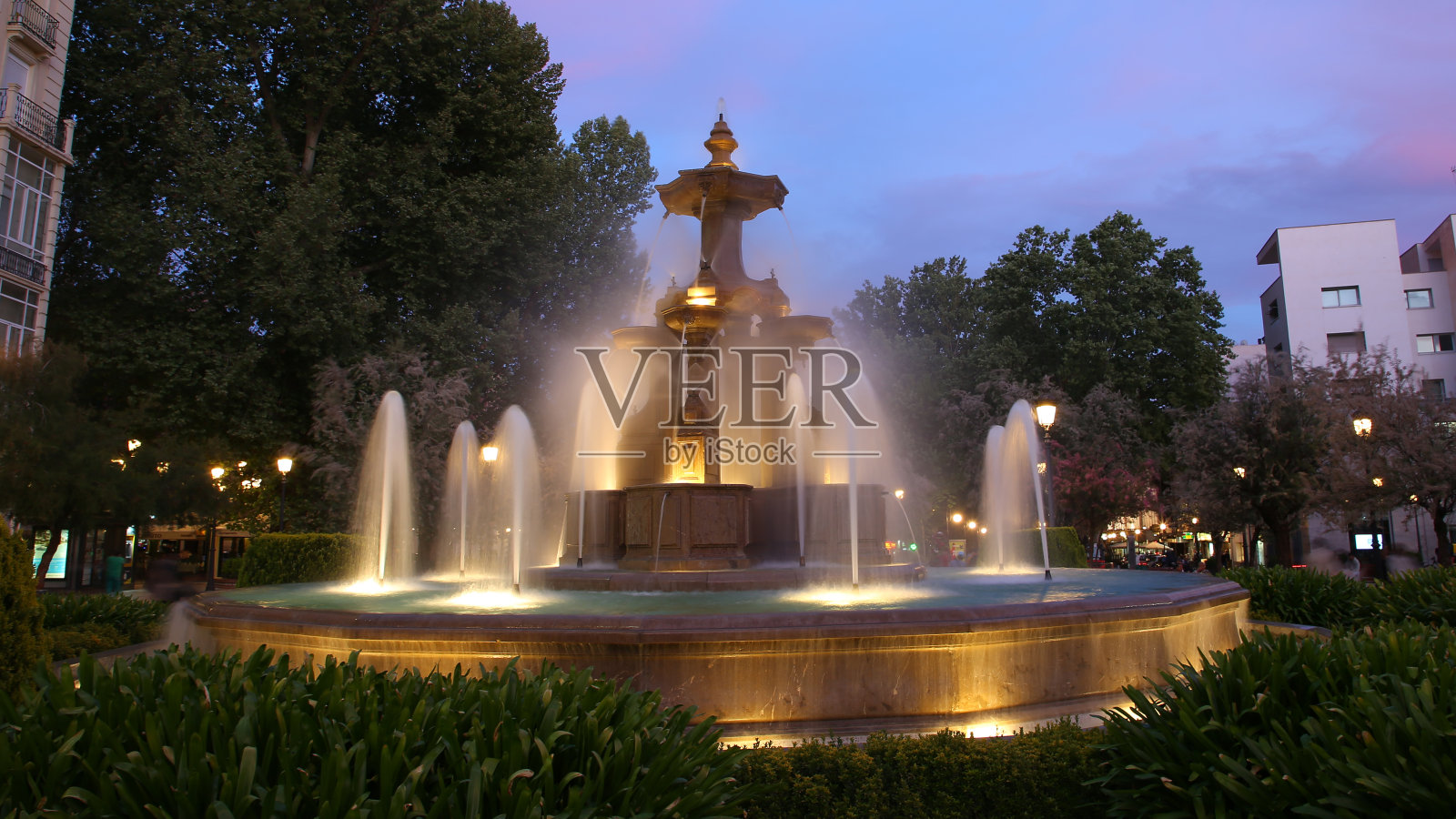 战斗之泉照片摄影图片