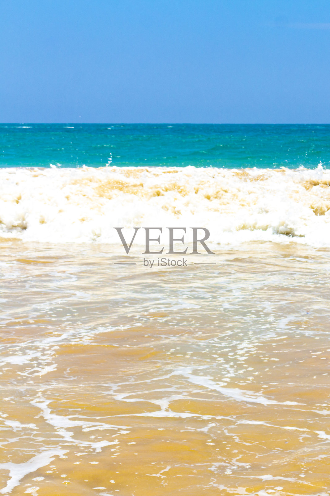 美丽美妙的天堂热带海滩波浪棕榈树米瑞萨海滩斯里兰卡。照片摄影图片