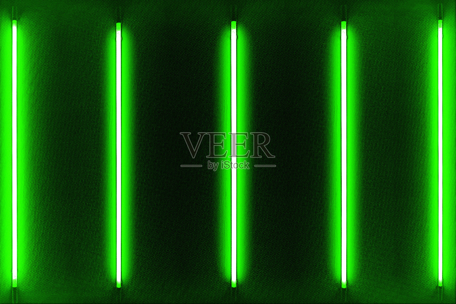 黑色LCD屏幕上的五个绿色霓虹灯泡照片摄影图片