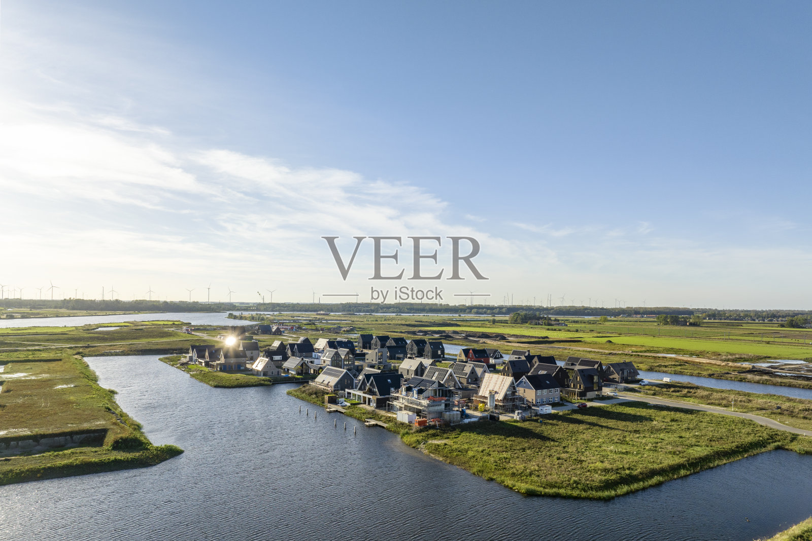 从上面看坎彭附近的里夫村建筑工地照片摄影图片