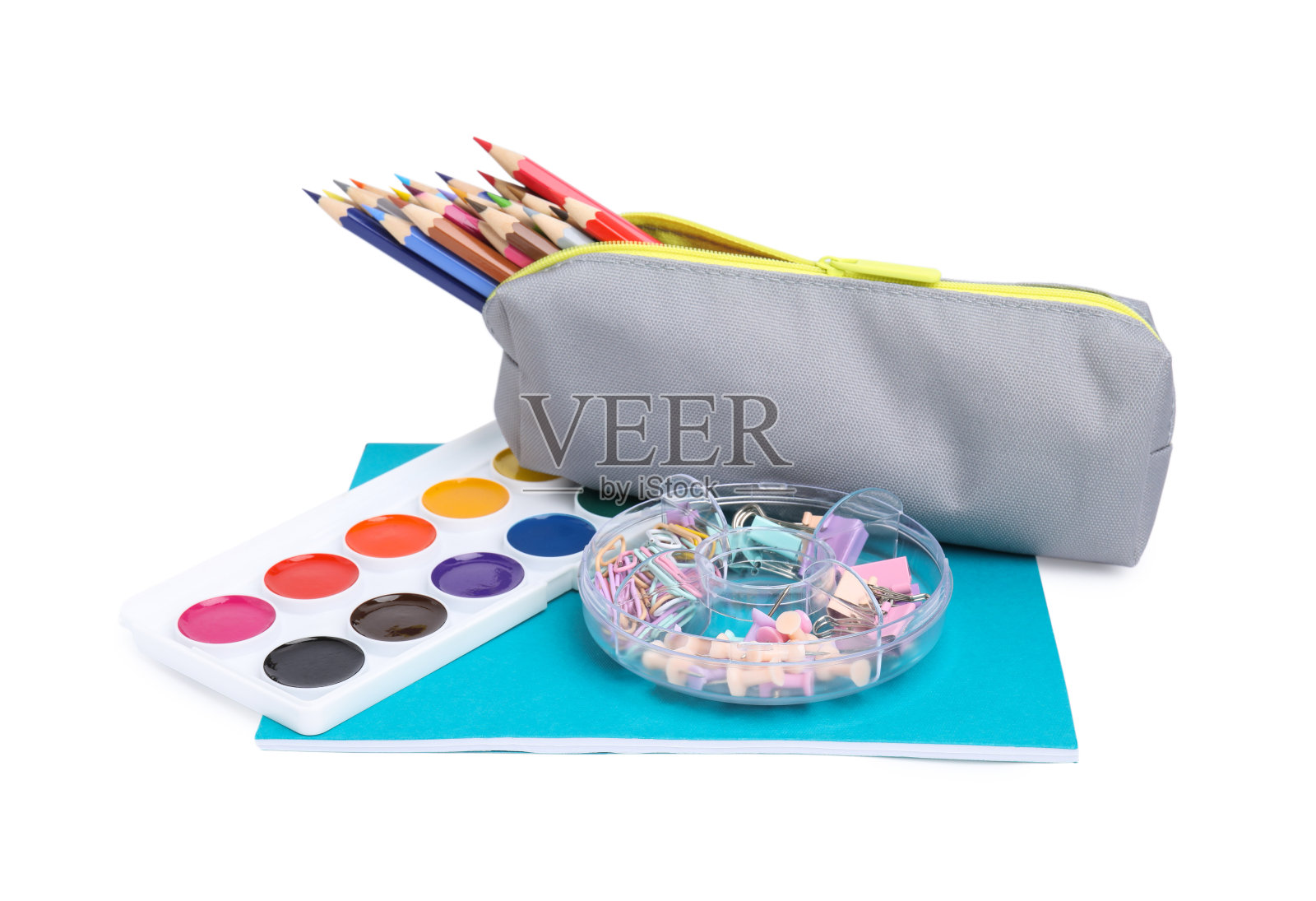 许多不同的学校文具孤立在白色上照片摄影图片