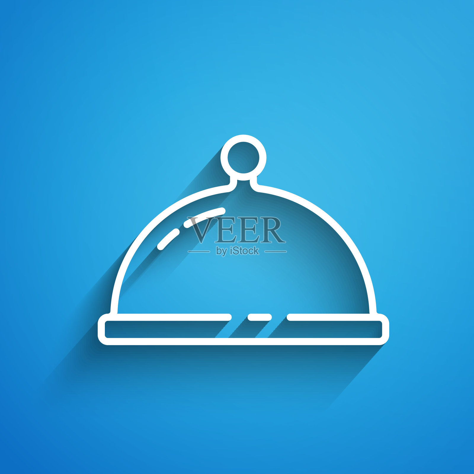 白线覆盖着一个托盘的食物图标孤立的蓝色背景。托盘和盖子。带盖子的餐厅挂钟。厨房用具的象征。长长的阴影。向量插画图片素材