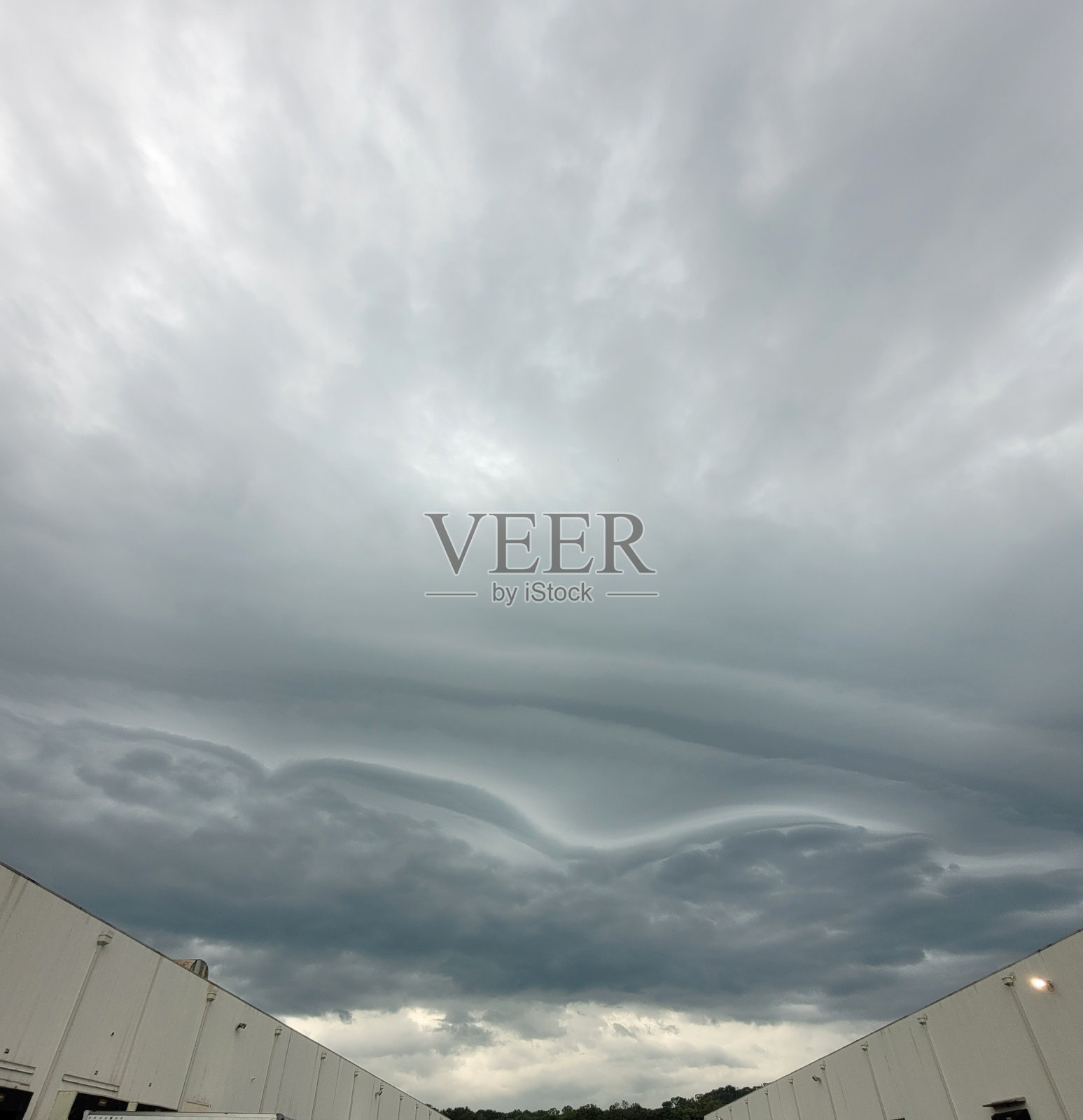 冷锋云照片摄影图片