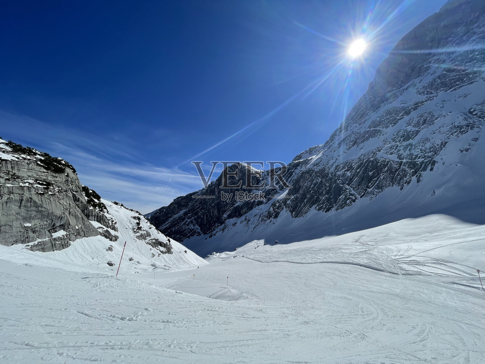 Alpspitze Kreuzeck照片摄影图片