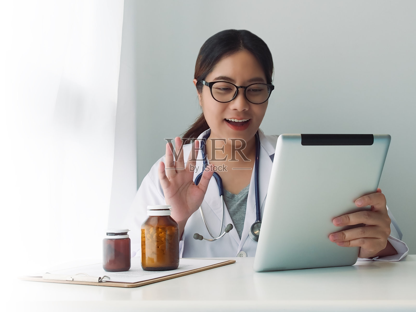 远程医疗和医疗保健概念。照片摄影图片