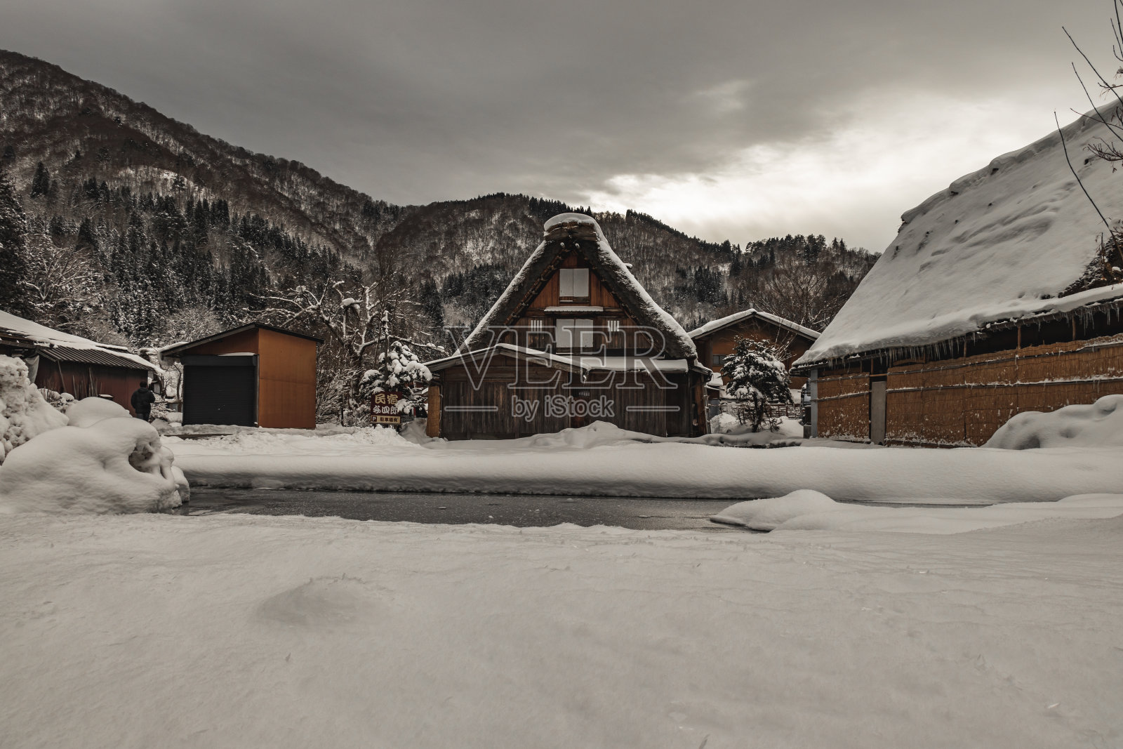 日本岐阜县白川乡的冬季照片摄影图片
