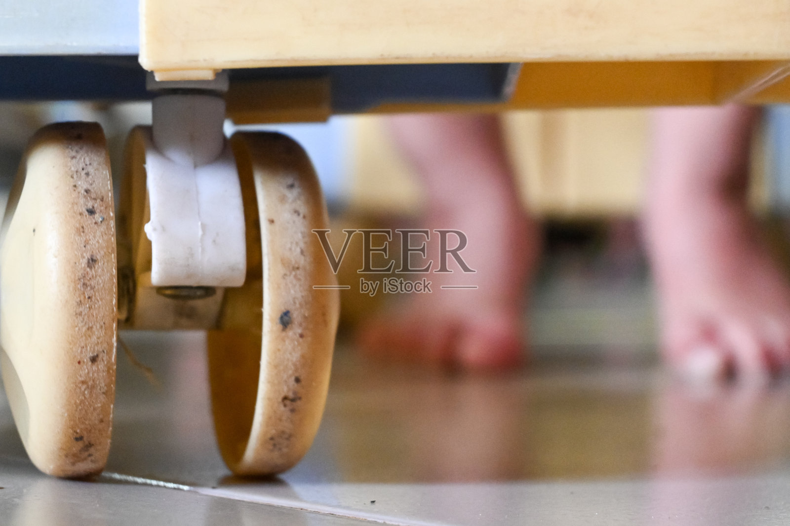 学步车照片摄影图片