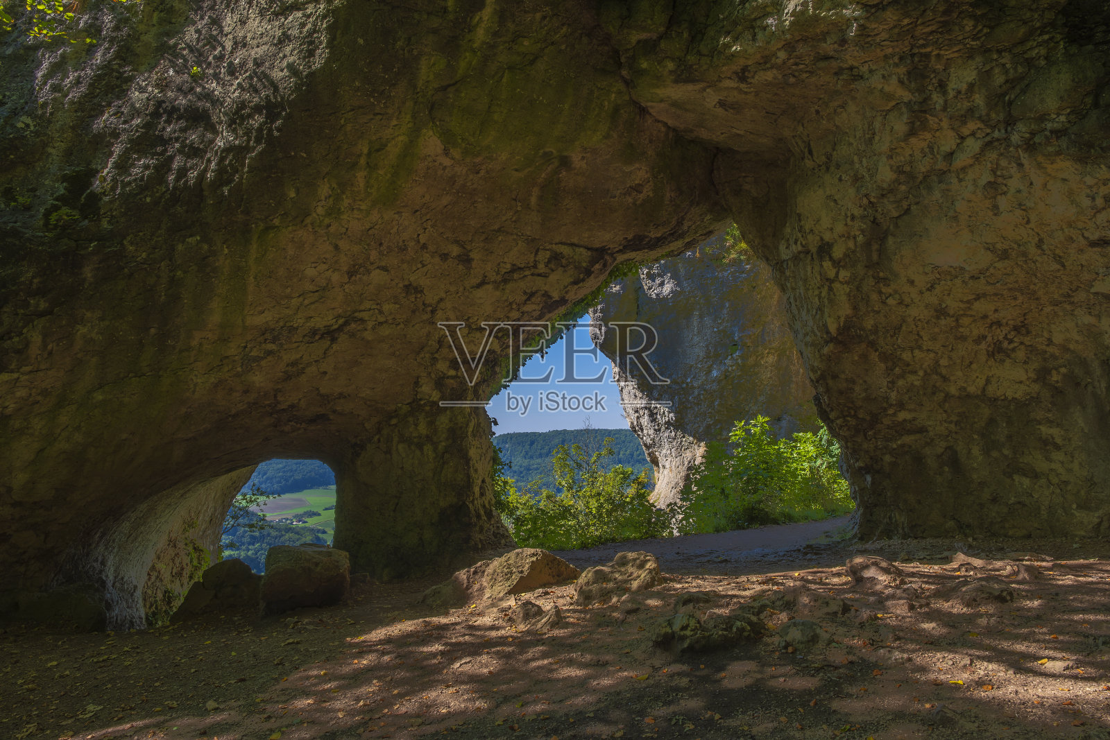 在德国Happurg附近的Houbirg徒步旅行照片摄影图片