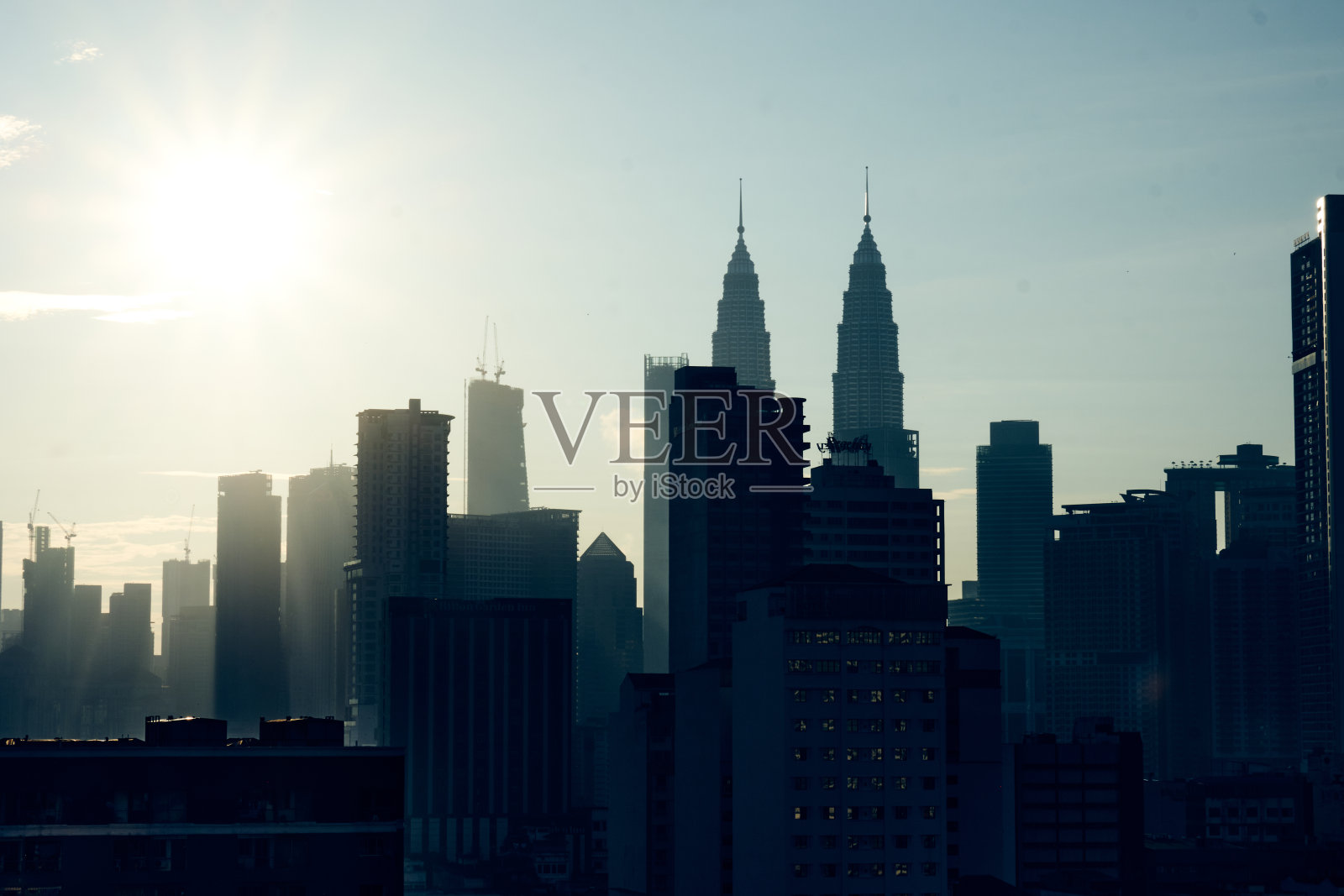 潮湿的吉隆坡照片摄影图片